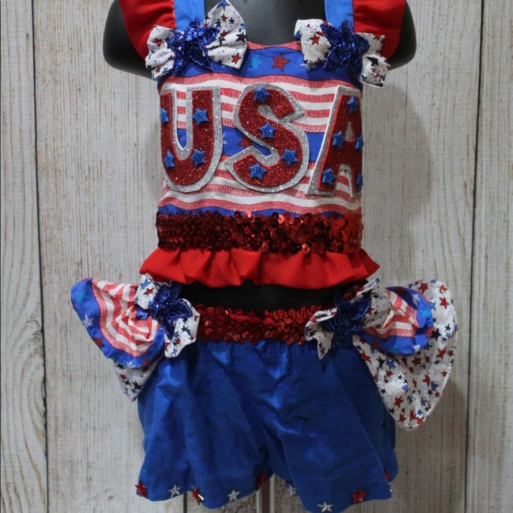 Red, White & Blue OOC / Casual Wear